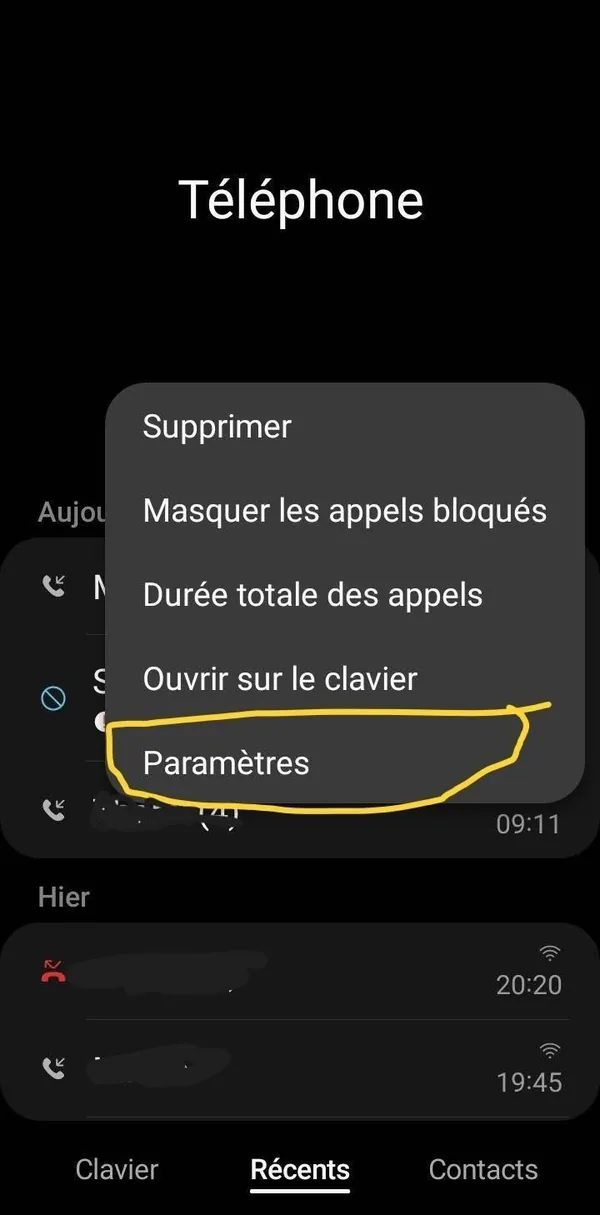 Menu du Téléphone avec l'option Paramètres entourée